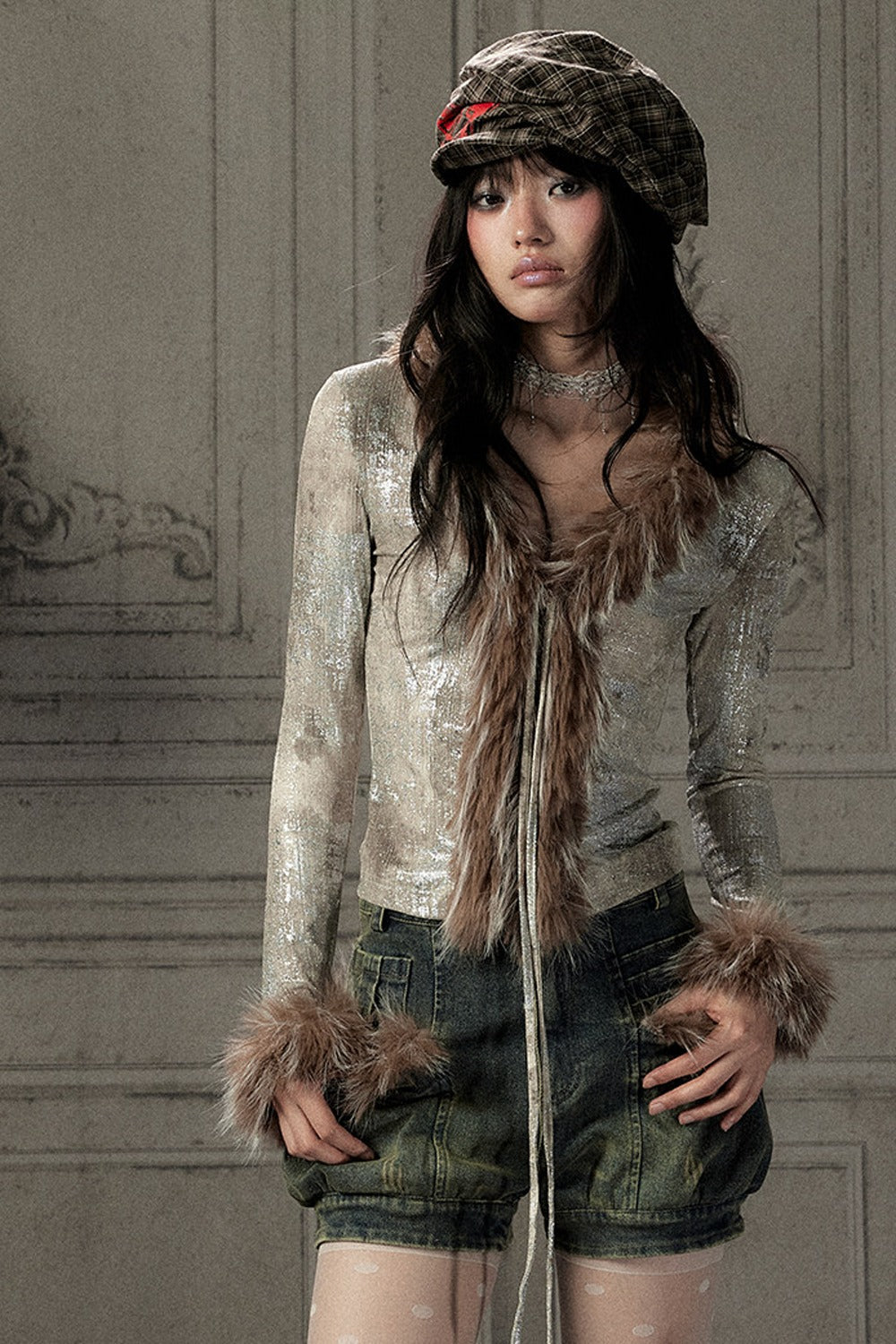 Fur Collar V-Neck Long-Sleeve T-Shirt