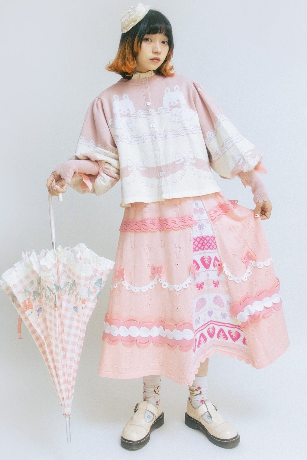 Cardigan a maglia con fiocco e coniglio