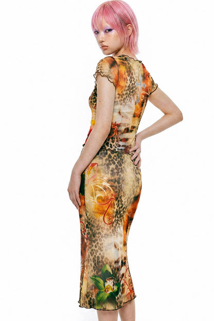 Completo con gonna a sirena in tessuto a rete con stampa leopardata