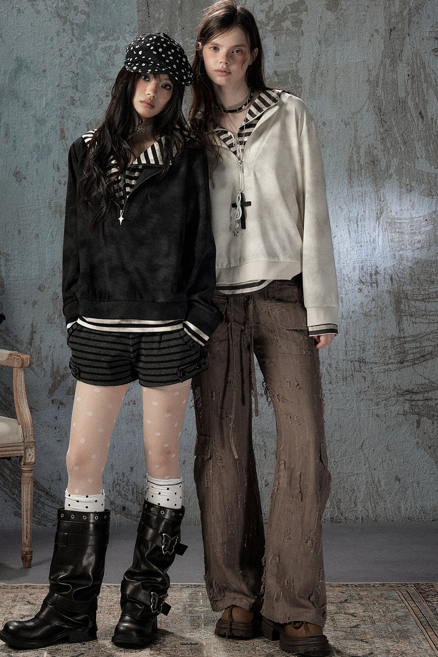 Felpa con cappuccio leggera tie-dye con mezza zip