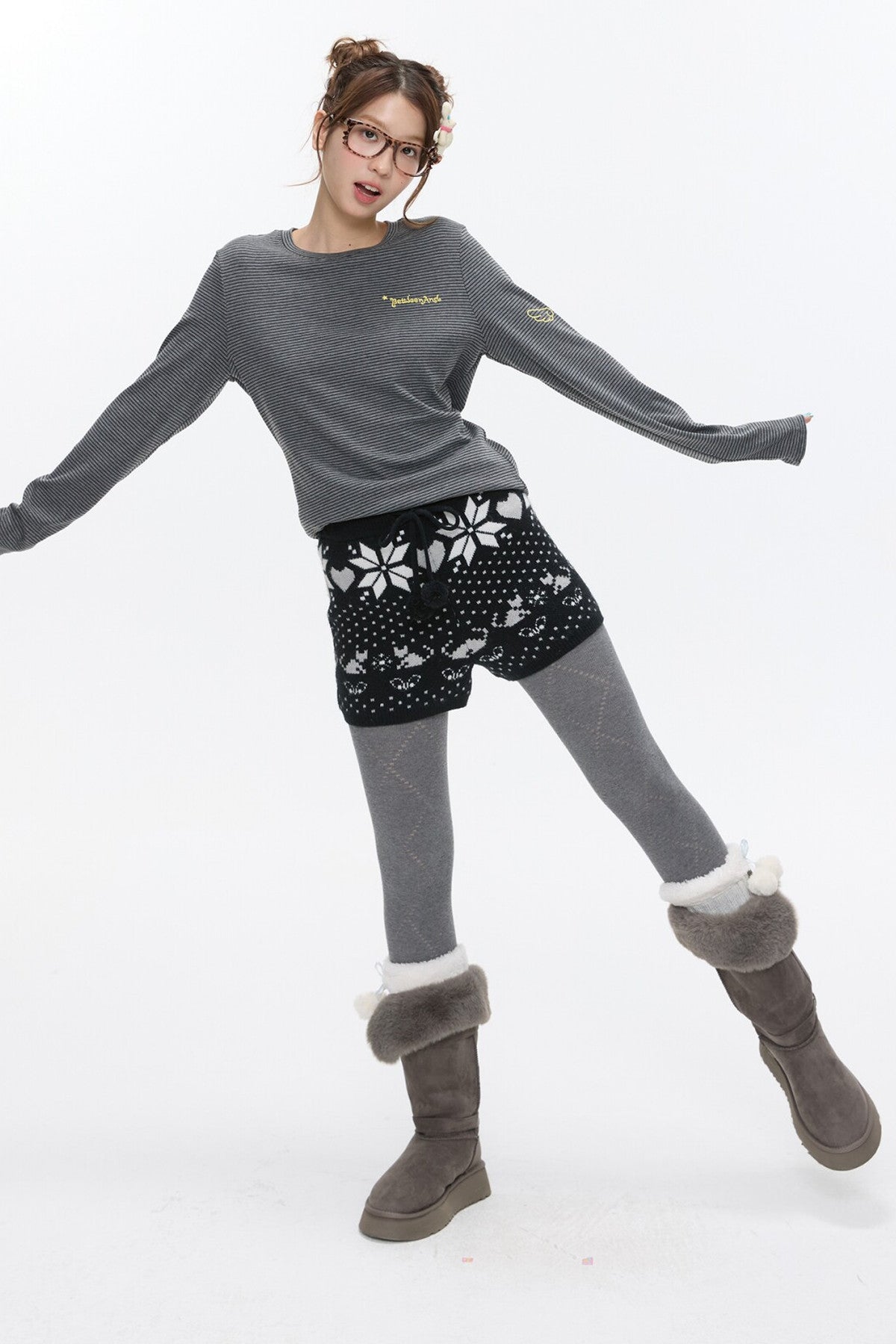 High-Waisted Snowflake Polka Dot Shorts