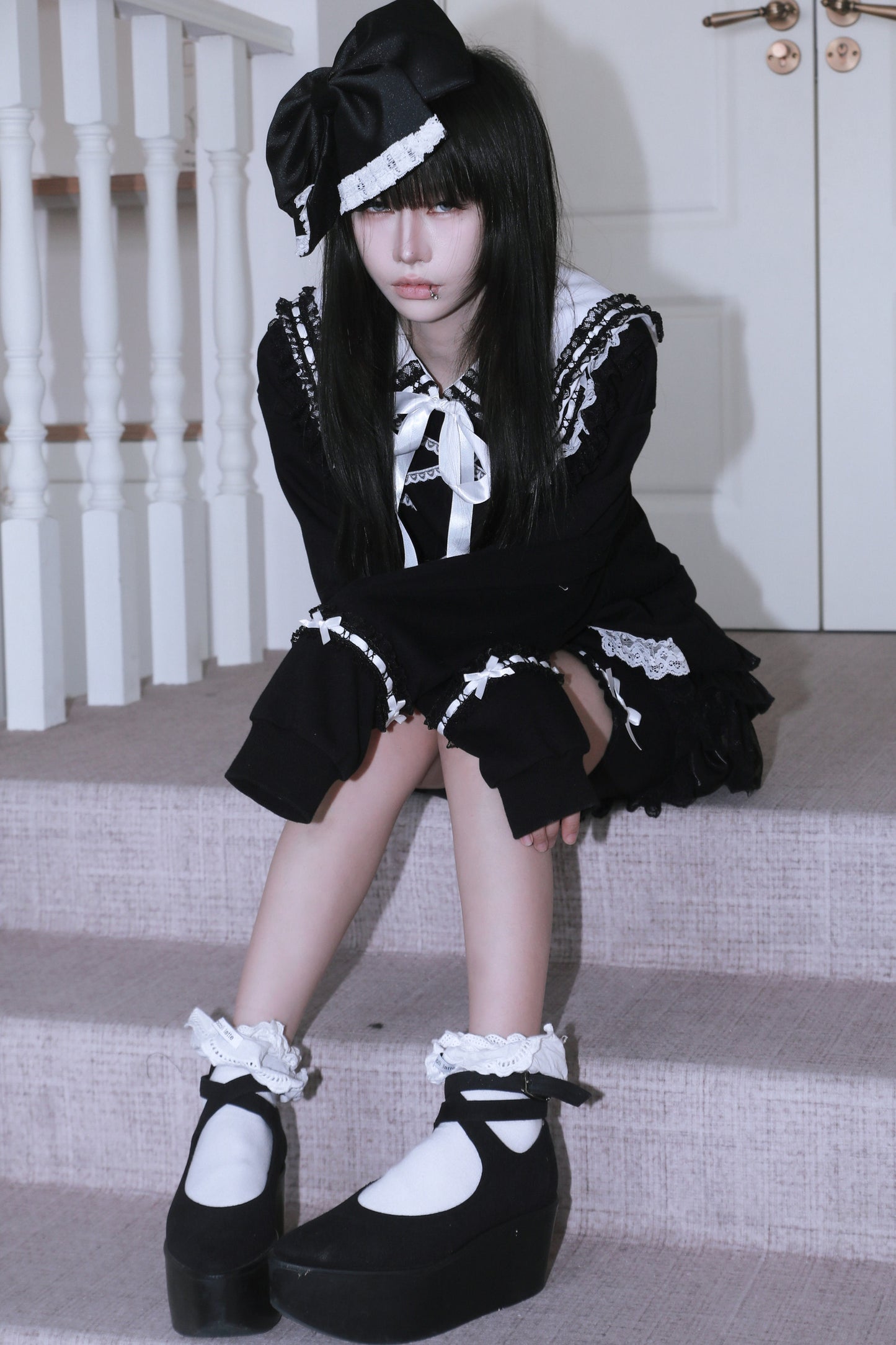 Bow Lace Trim Detachable Collar Sweatshirt and Leggings Set-Up
