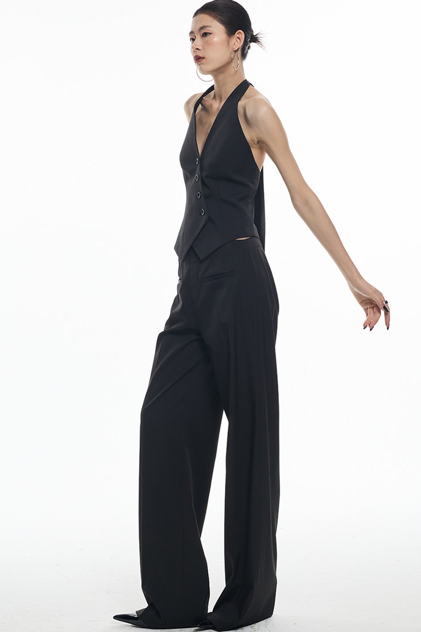 Black Diagonal Placket Sleeveless Vest