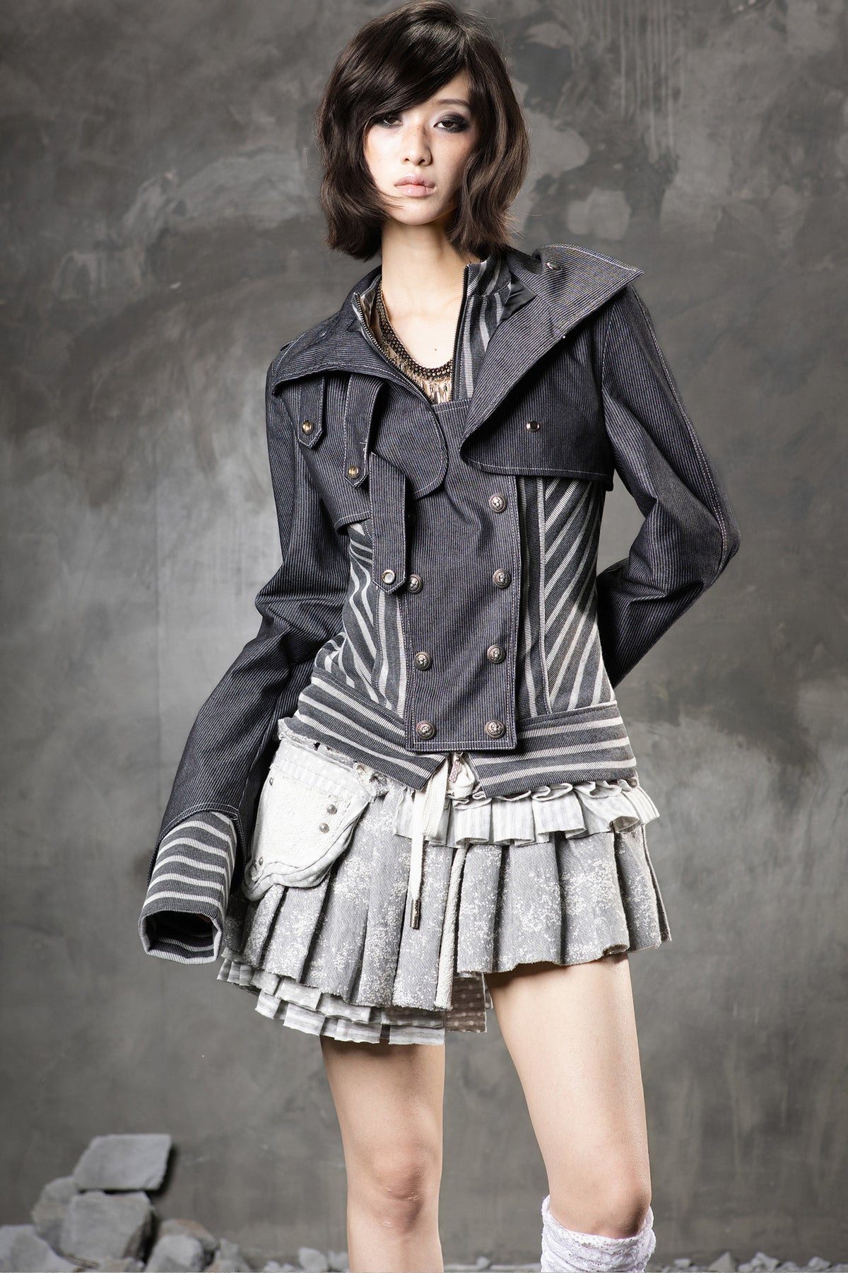 High-Waisted Multi-Layered Pleated Skirt