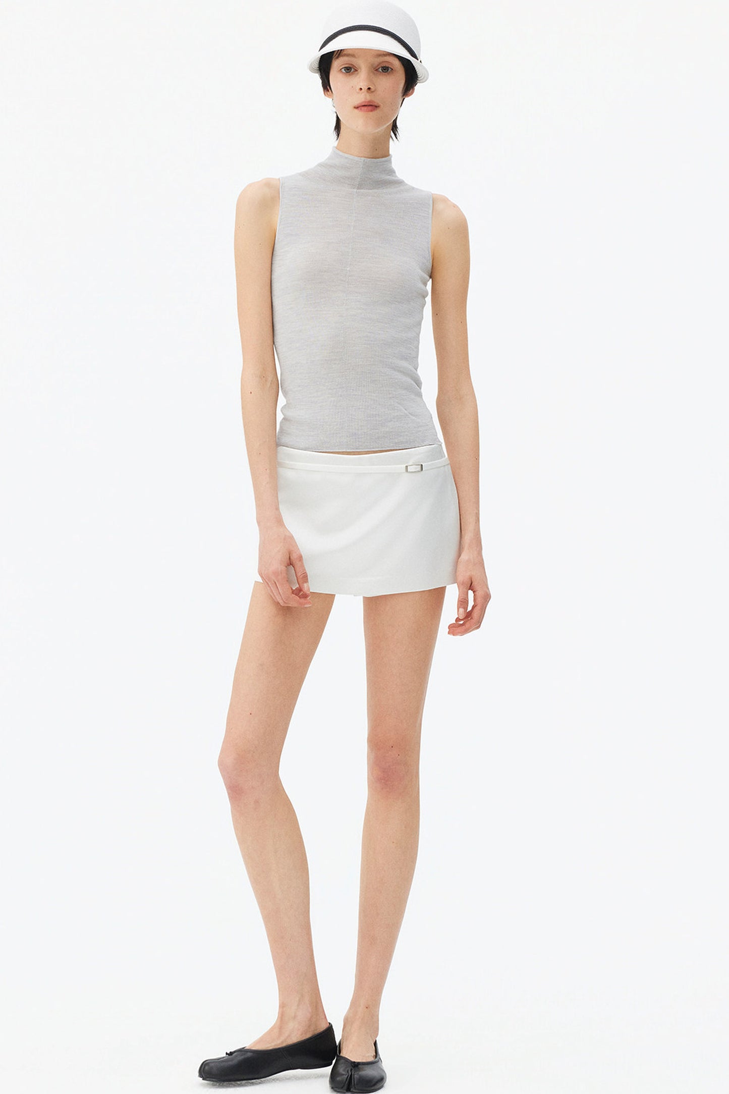 Superfine Merino Wool Seamless Turtleneck Vest