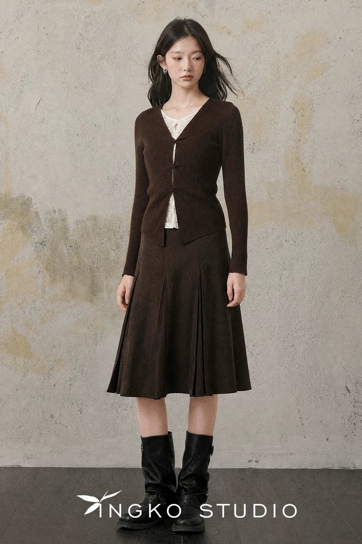 Retro Suede Pleated Skirt