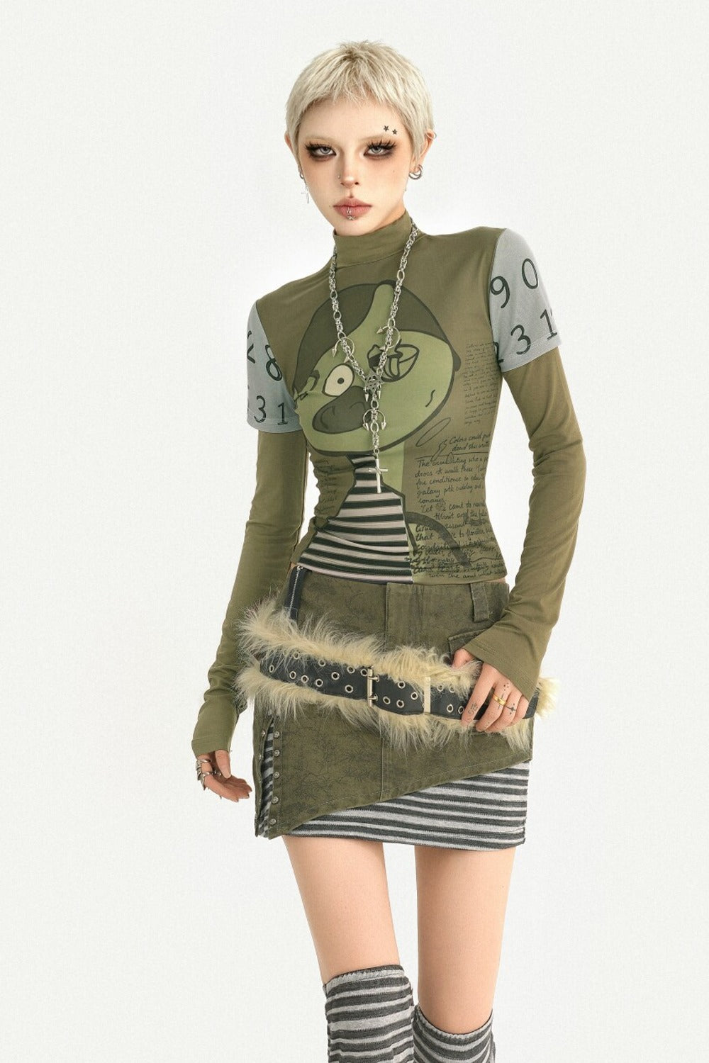 Printed Green Long-Sleeve Top and Skirt Set-Up