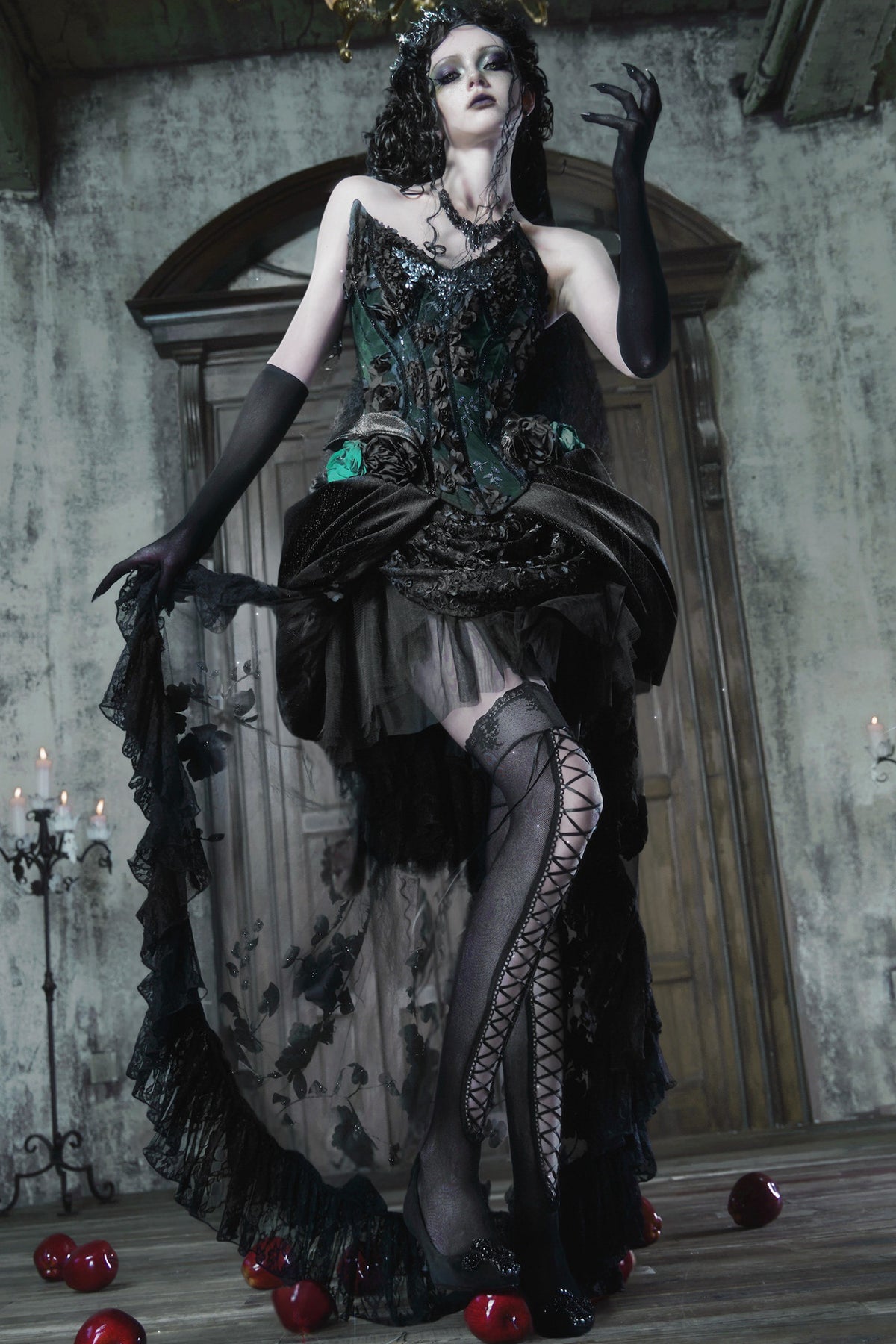 Gothic Fishbone Lace Corset Set-Up