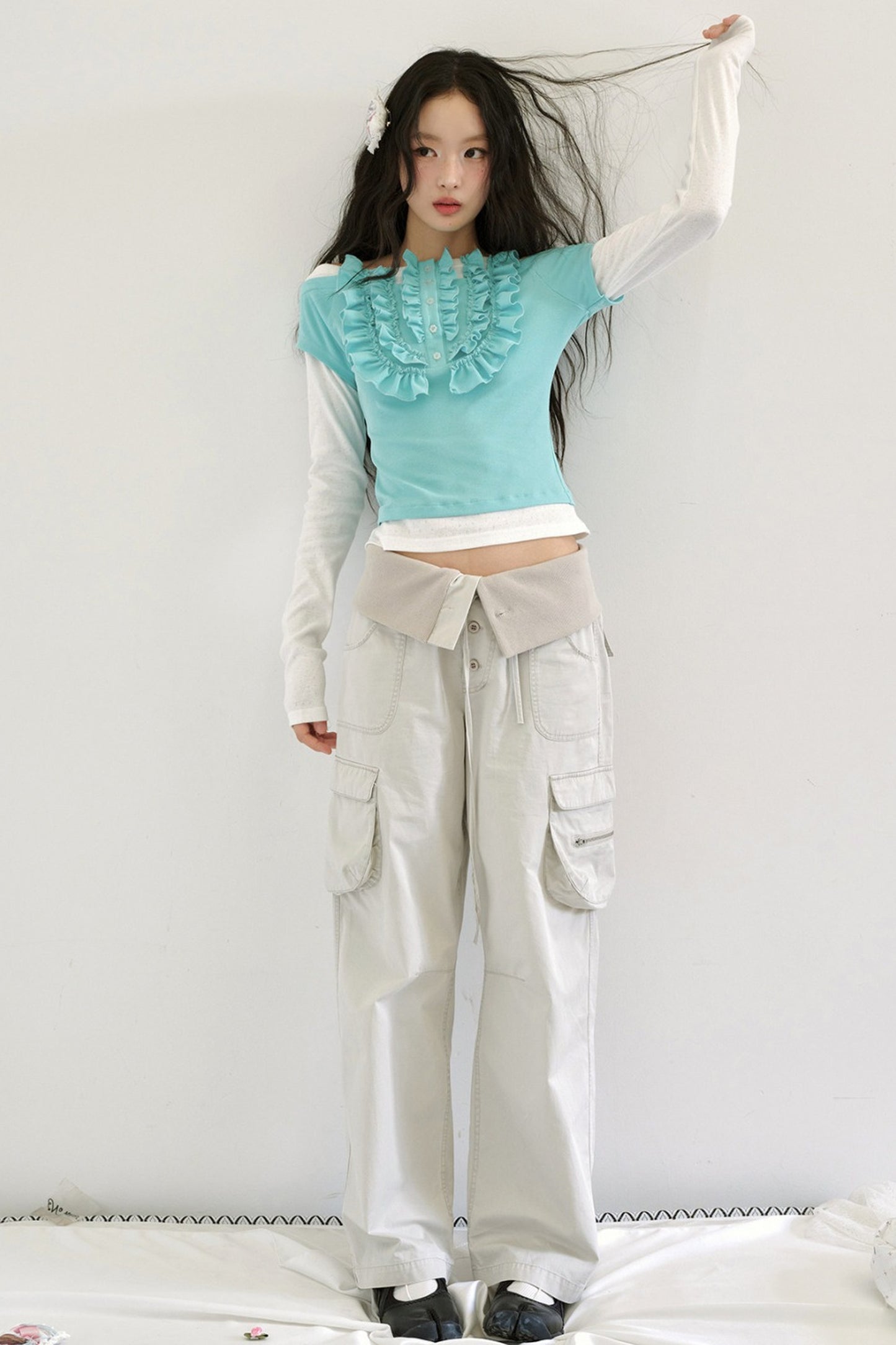 Tee-shirt effet superposé en dentelle à blocs de couleur