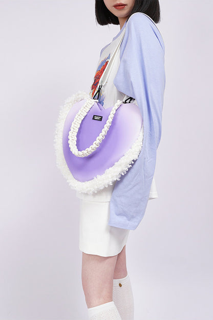 Borsa a tracolla in peluche Y2K