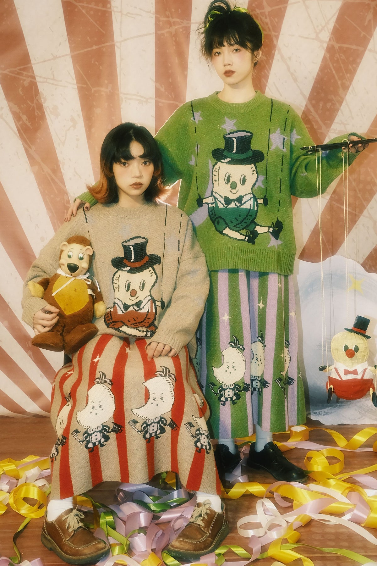 Fantasy Circus Peanut Puppet Star Knit Sweater