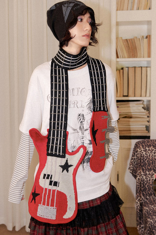 Malleable Bass Guitar Scarf Knit