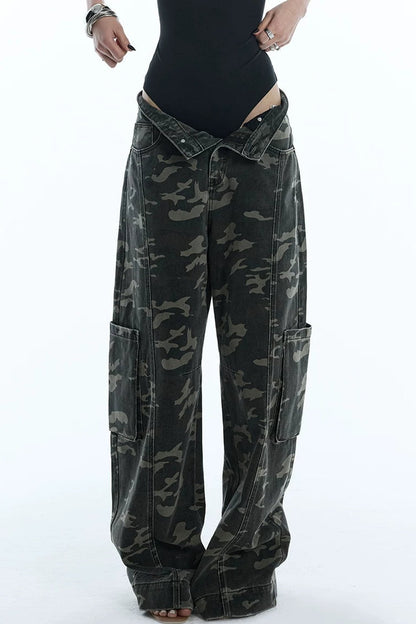 Pantaloni cargo scimitarra mimetici