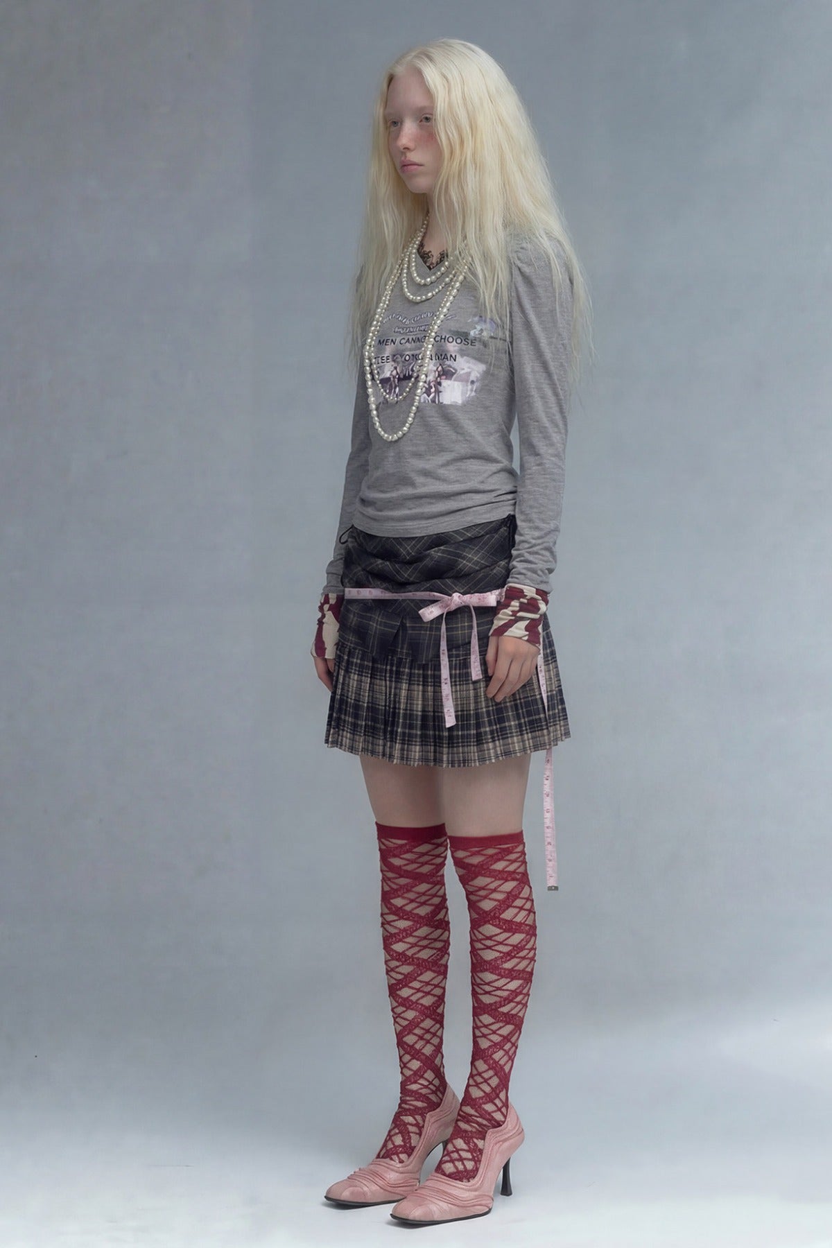 Gray Lace Patchwork Long-Sleeved T-shirt