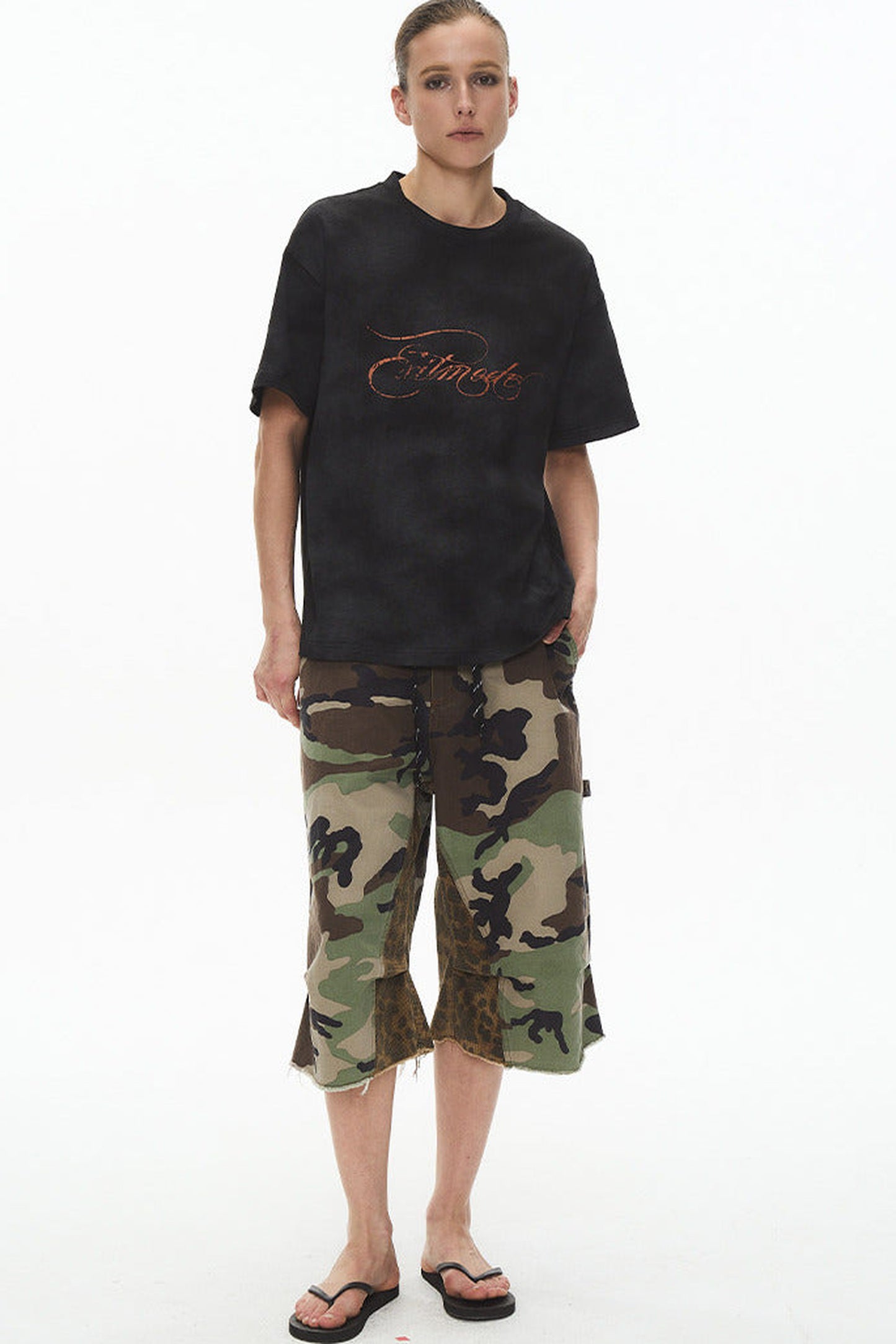 Retro Loose Cotton Spray-Painted T-Shirt