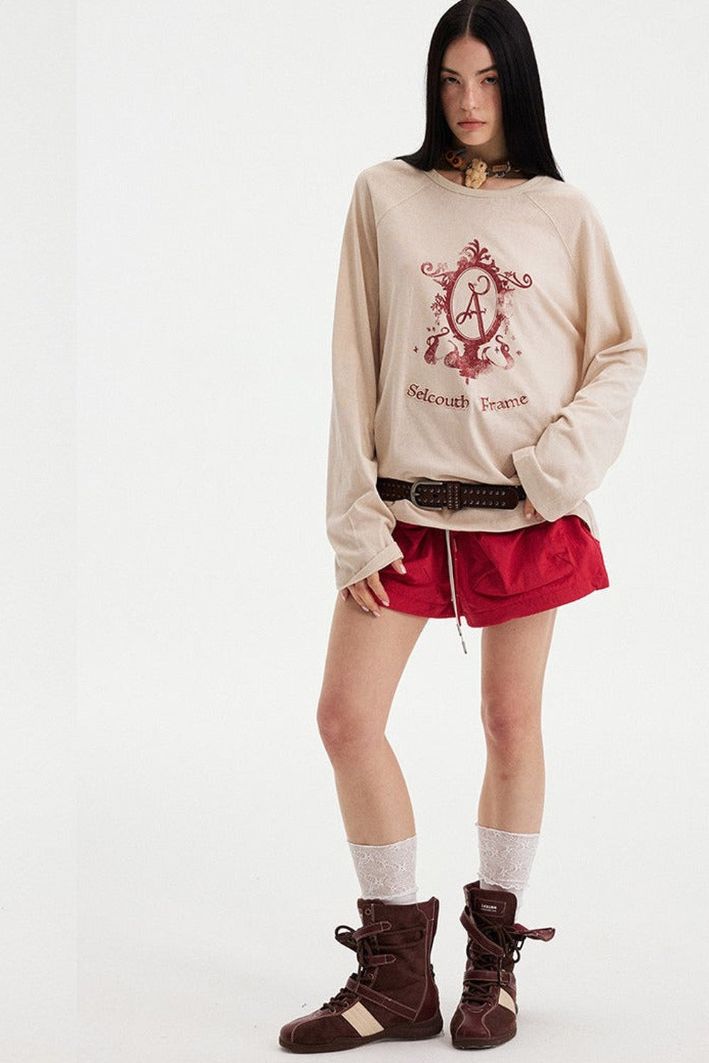 Retro Magic Mirror Patch Embroidery Tee