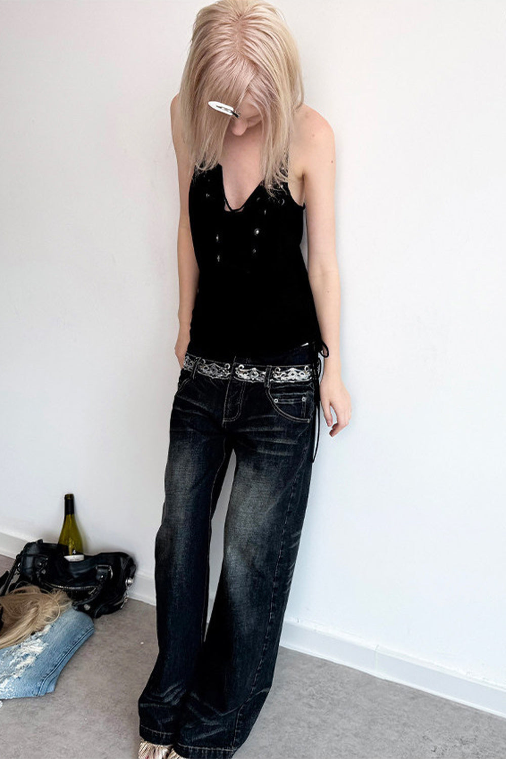Scimitar-Cut Sequin Distressed Jeans