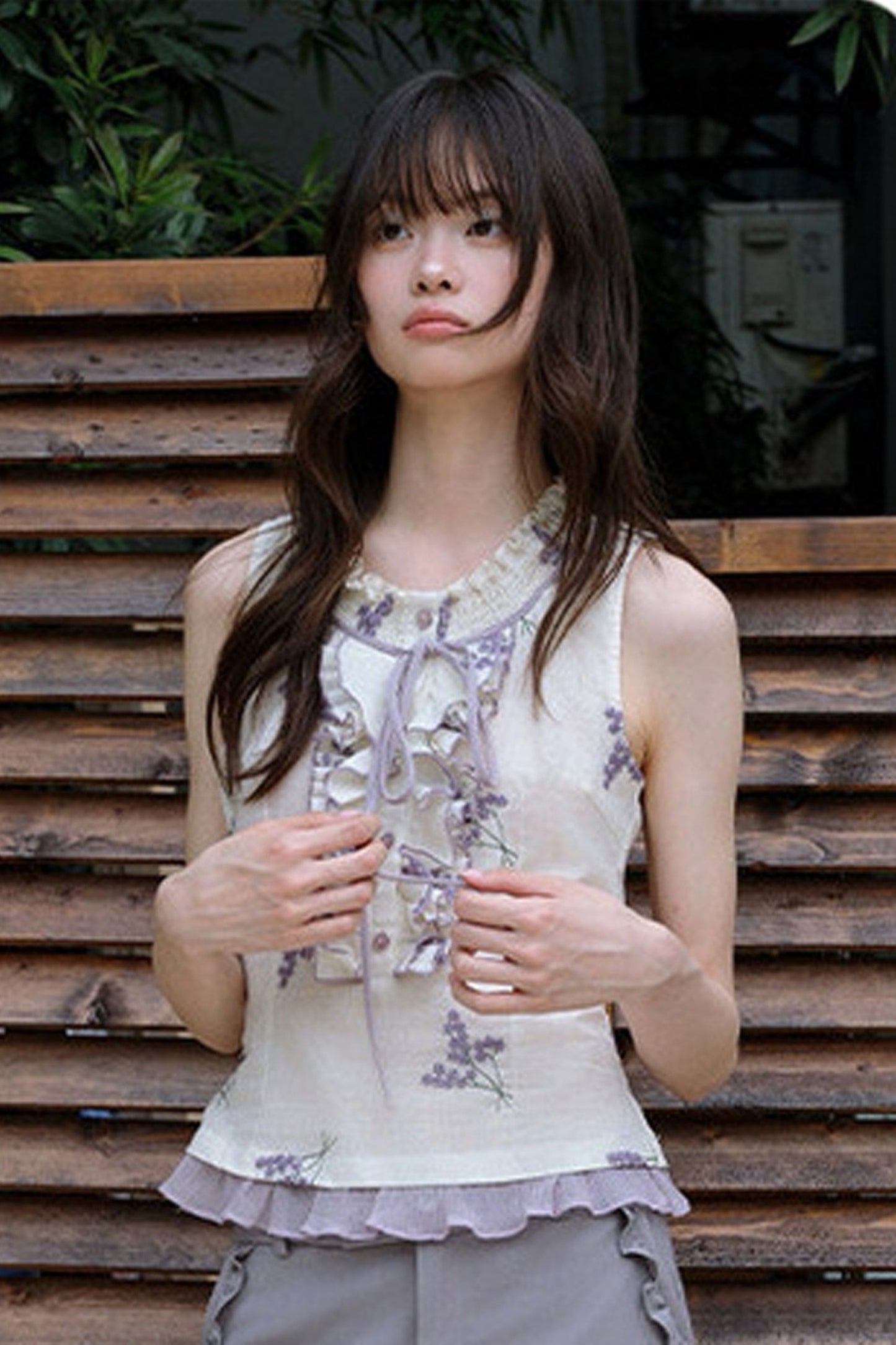 Purple Embroidered Pleated Ruffle Lace Sleeveless Top