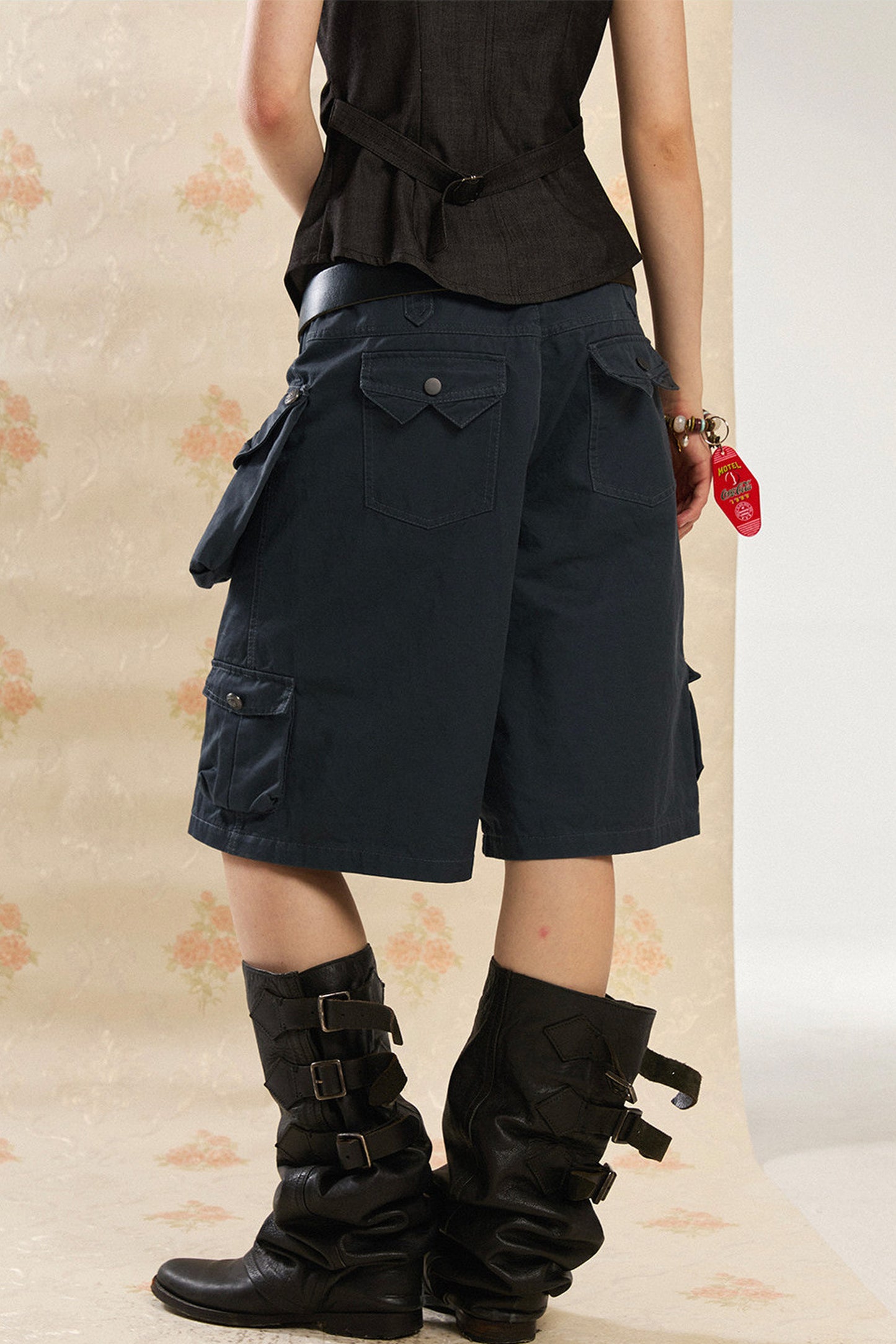 Retro-gewaschene Shorts mit weitem Bein