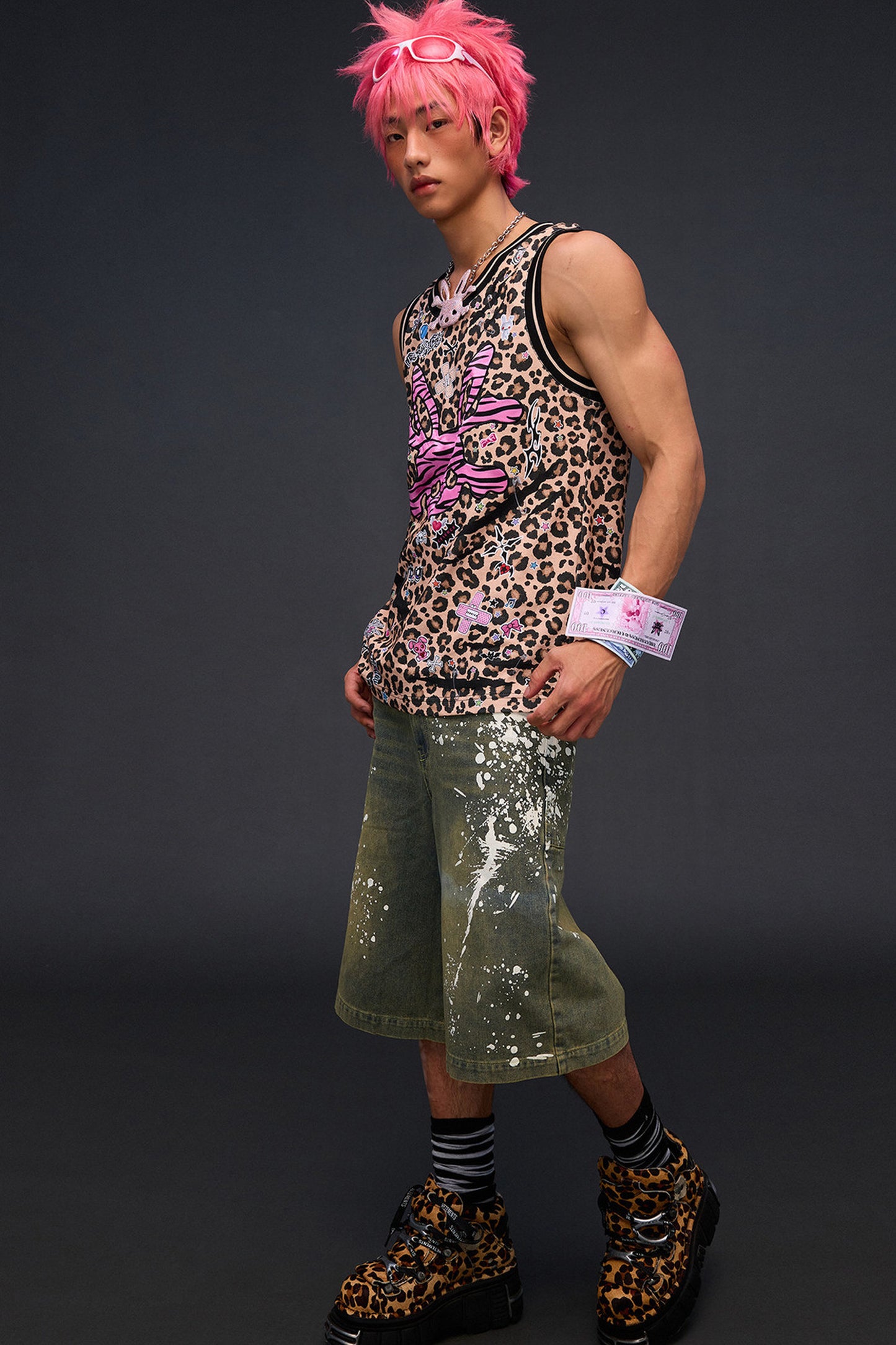 Tanktop mit Leoparden- und Zebra-Stickerei