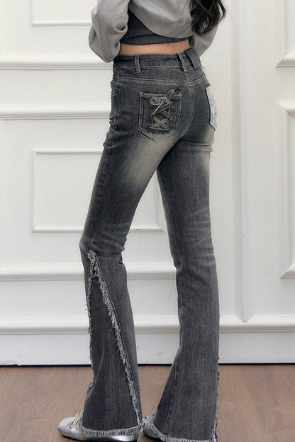 High-Waist-Jeans im Used-Look mit Schlag
