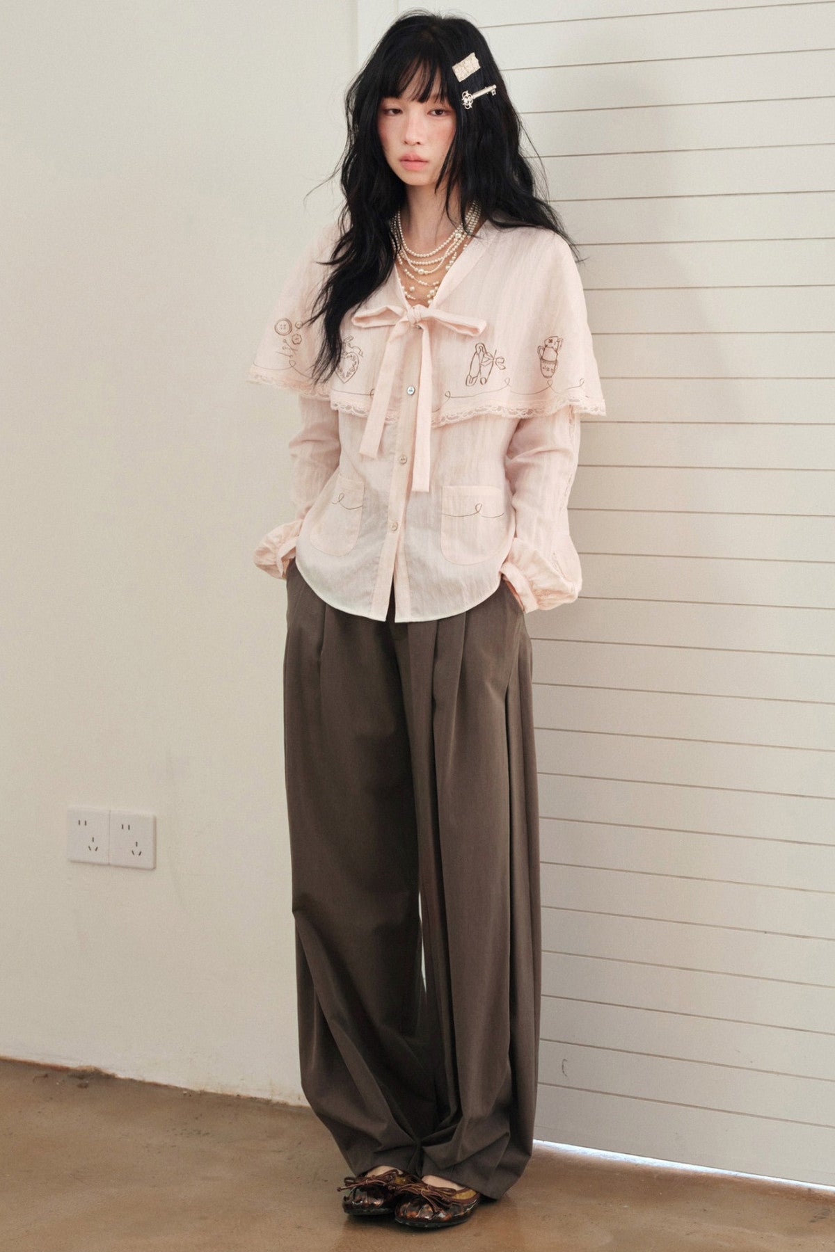 Brown Three-Dimensional Pleated Loose Lantern Pants