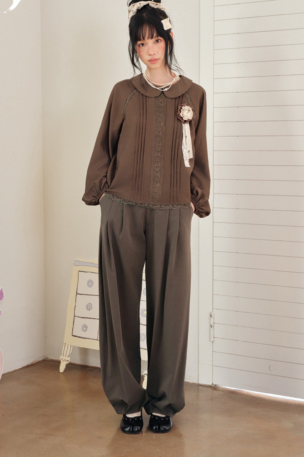 Floral Lace Patchwork Doll Collar Shirt