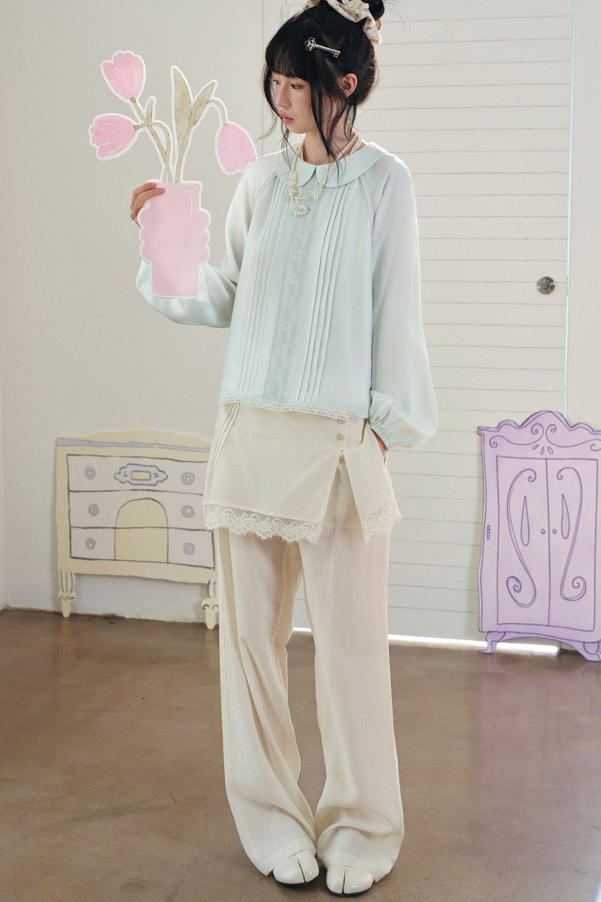 Floral Lace Patchwork Doll Collar Shirt