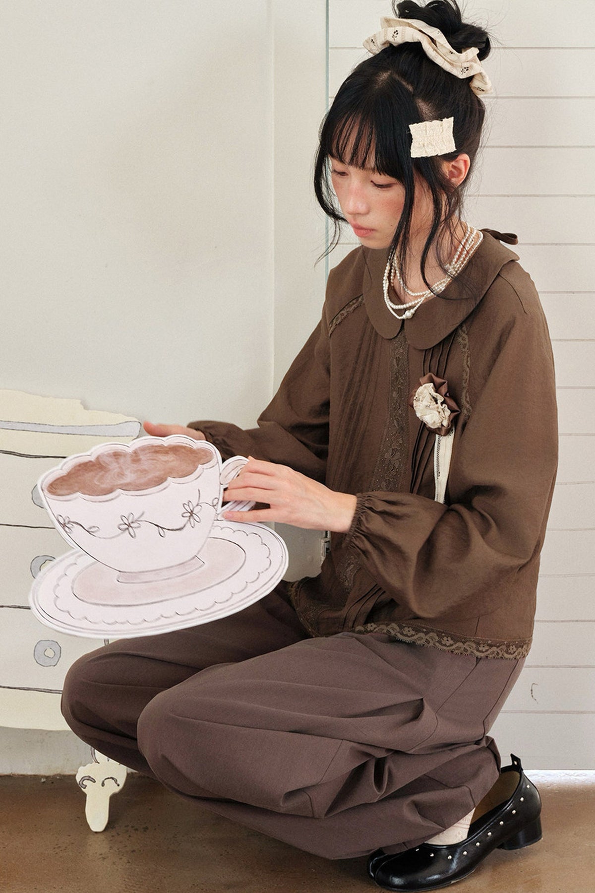 Floral Lace Patchwork Doll Collar Shirt