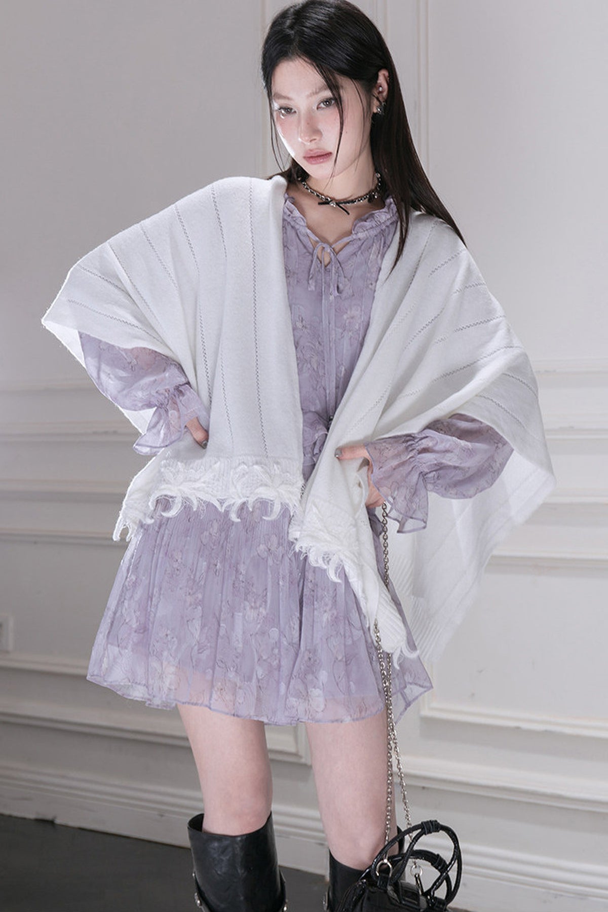 Woll-Strickjacke mit Wolken- und Blumenmuster