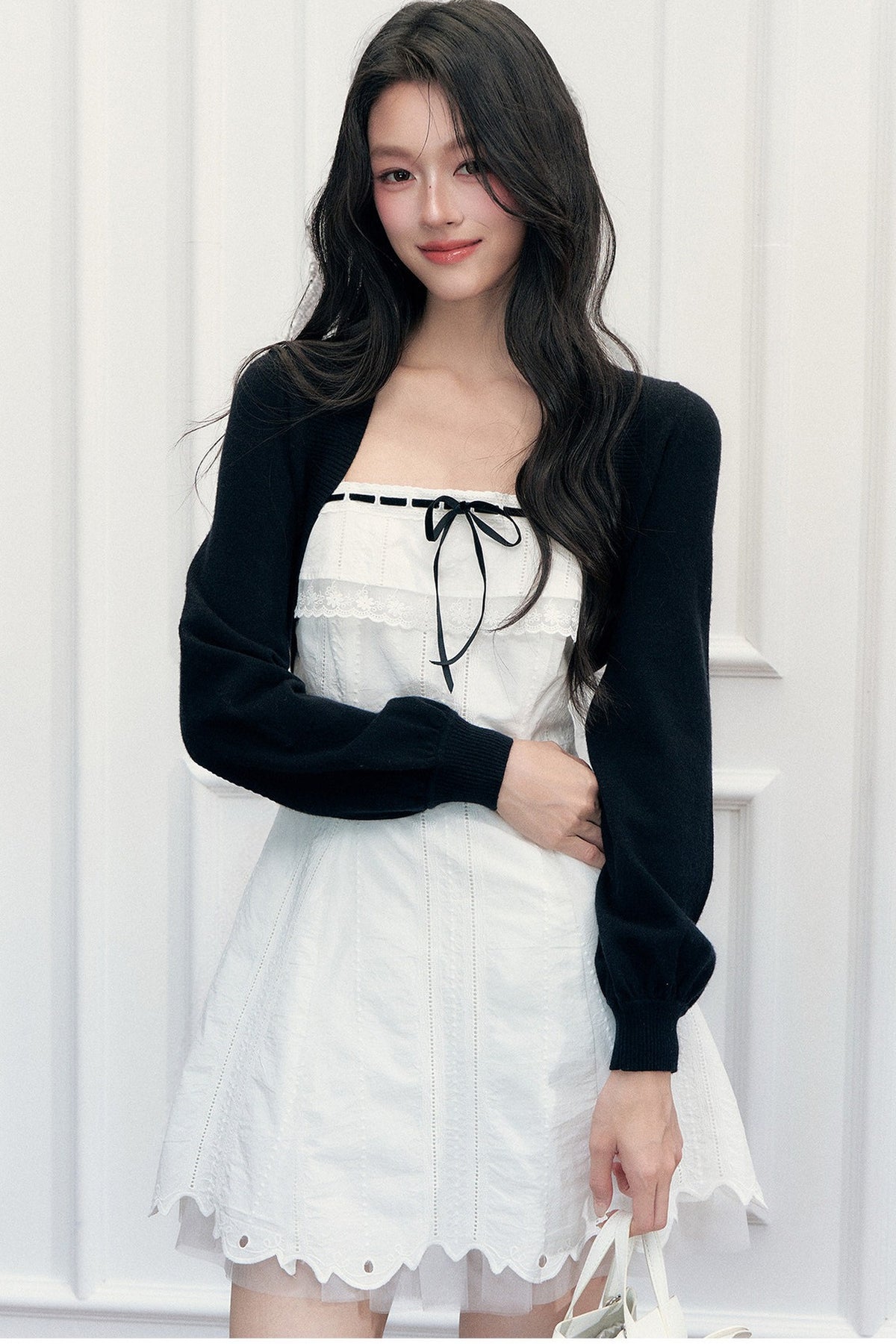 Ensemble robe trapèze en dentelle et cardigan