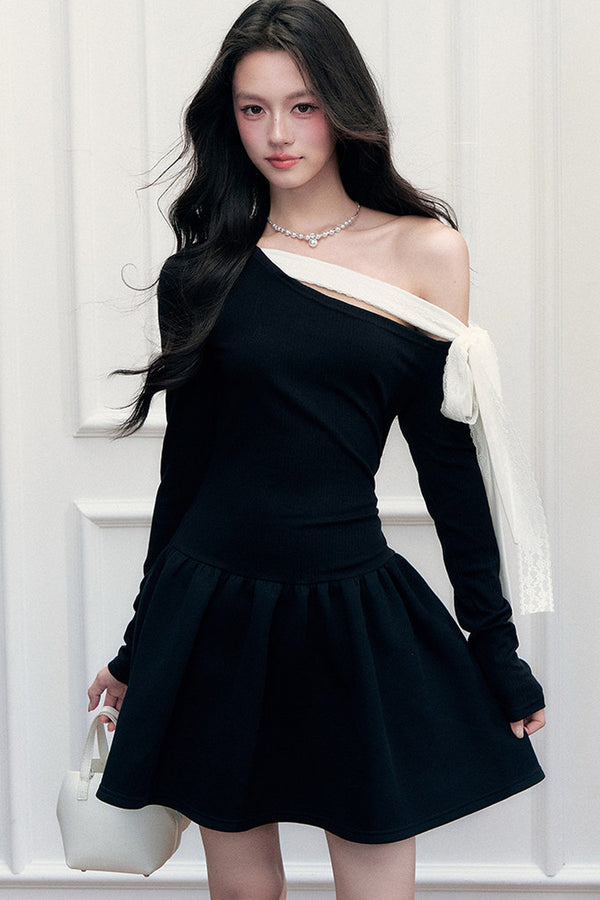 One-Shoulder Contrast Strap Dress