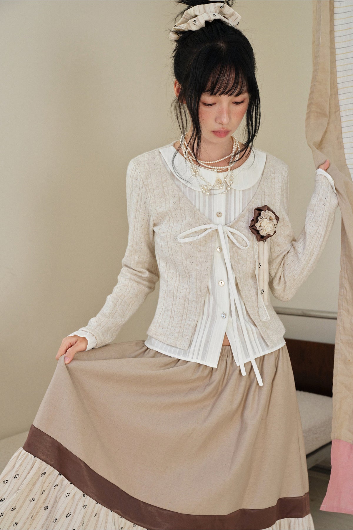 Beige Wool Tie-Up Doll Collar Knit Cardigan Top