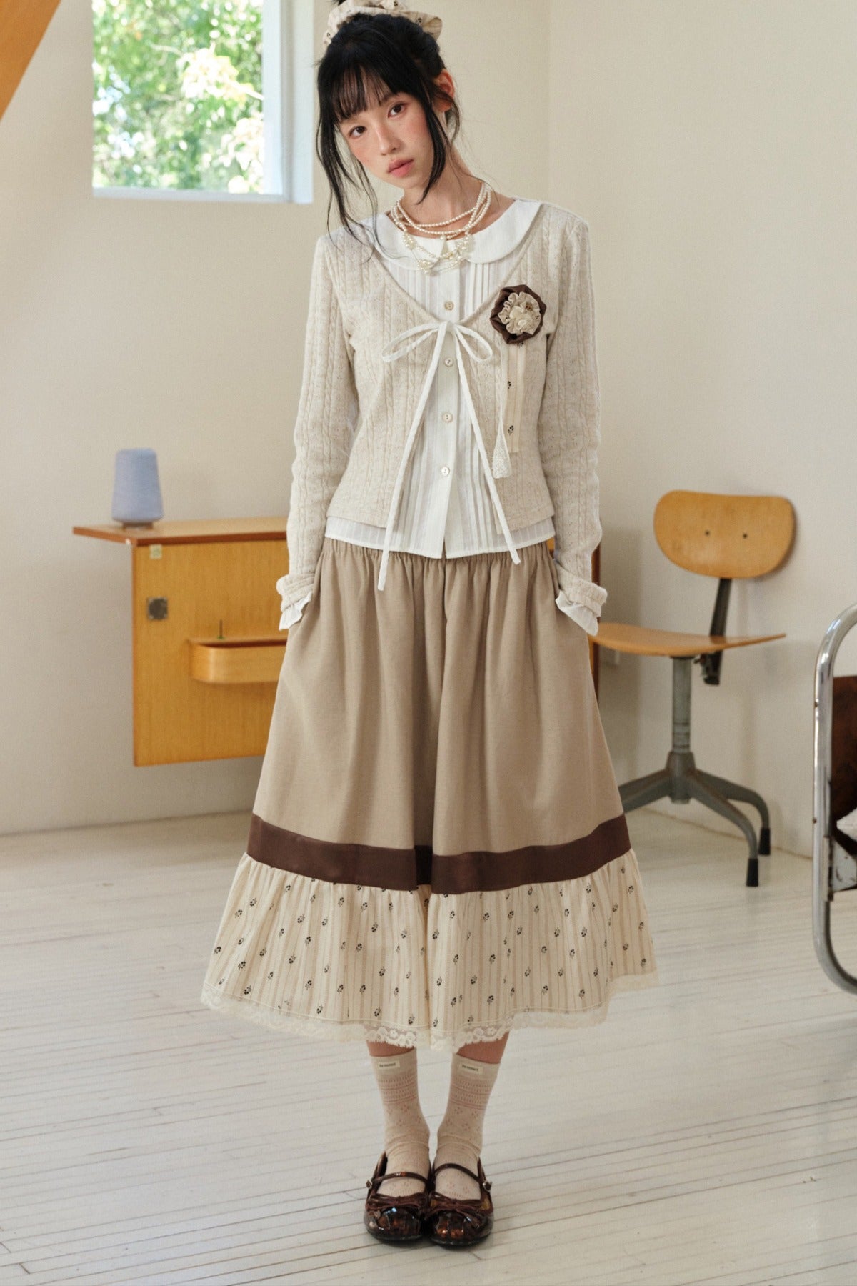 Beige Wool Tie-Up Doll Collar Knit Cardigan Top