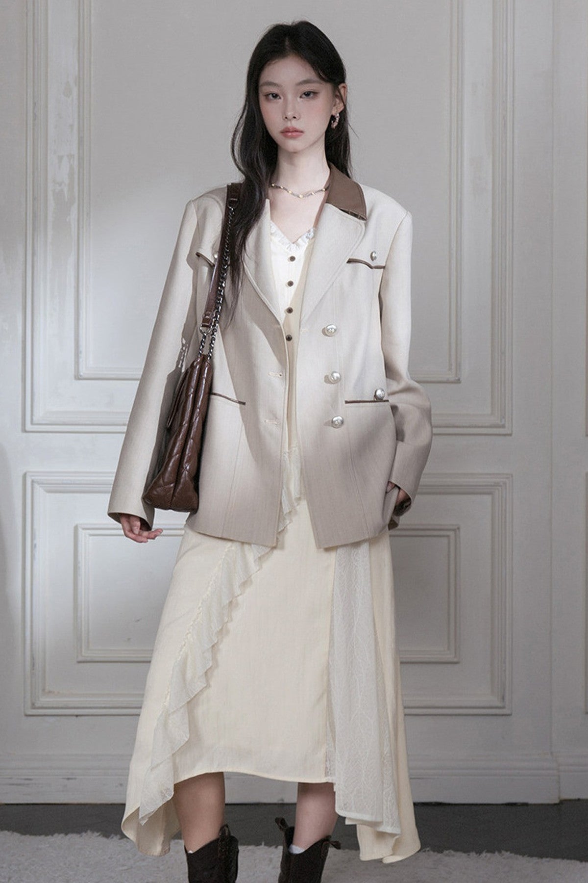 Deconstructed Contrast Collar Blazer