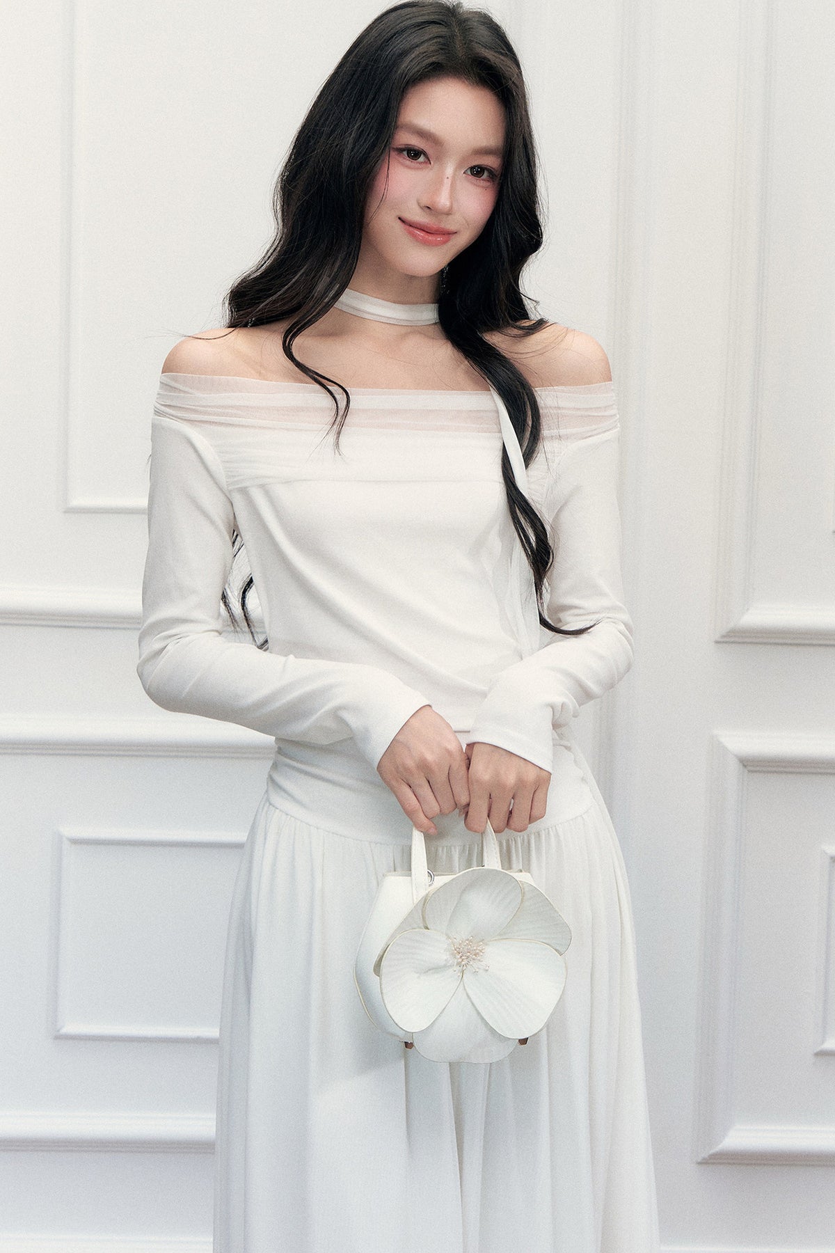 Schulterfreies Mesh-Lilienkleid