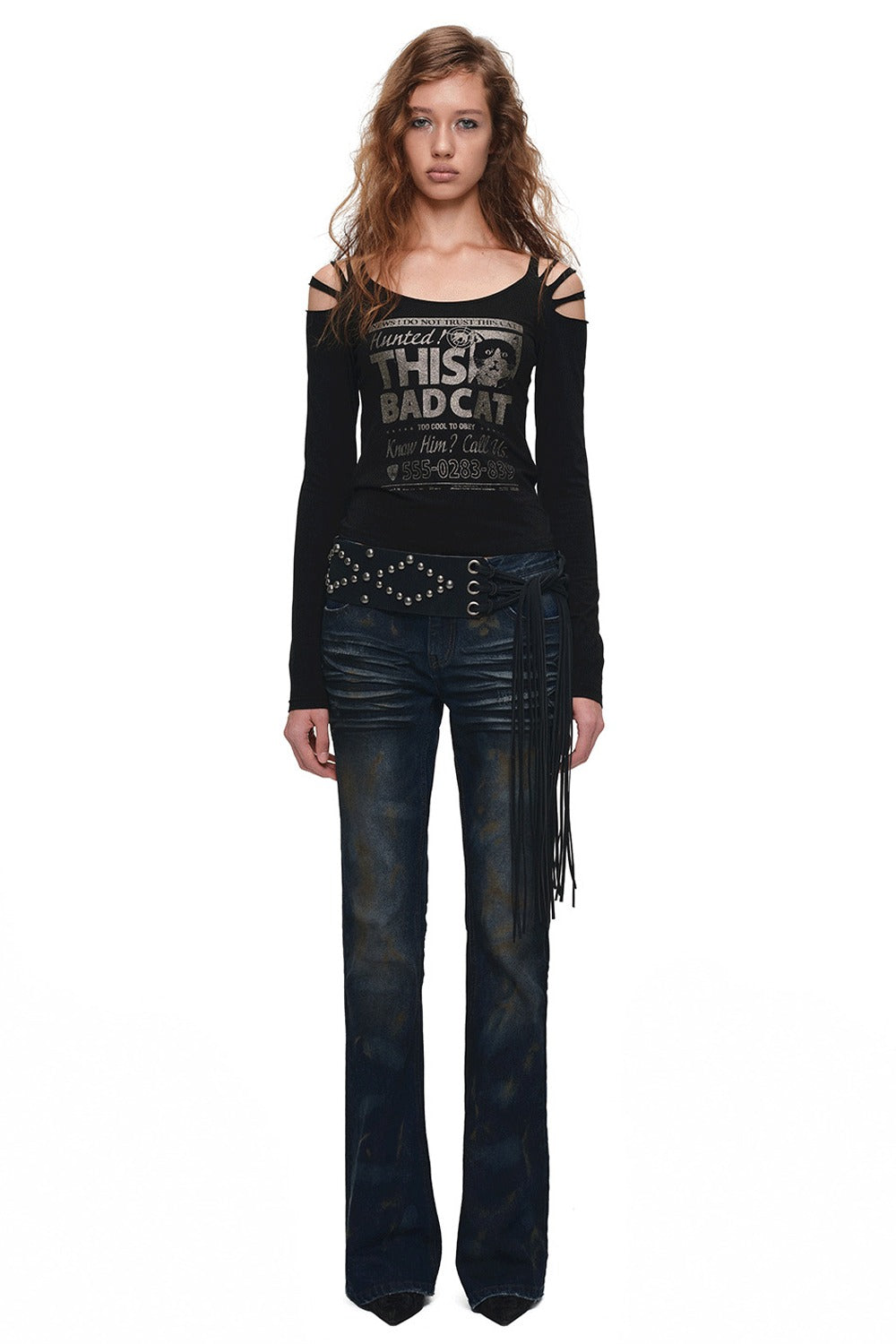 Cat Wanted Gold Foil Cut-Out Off-Shoulder T-shirt