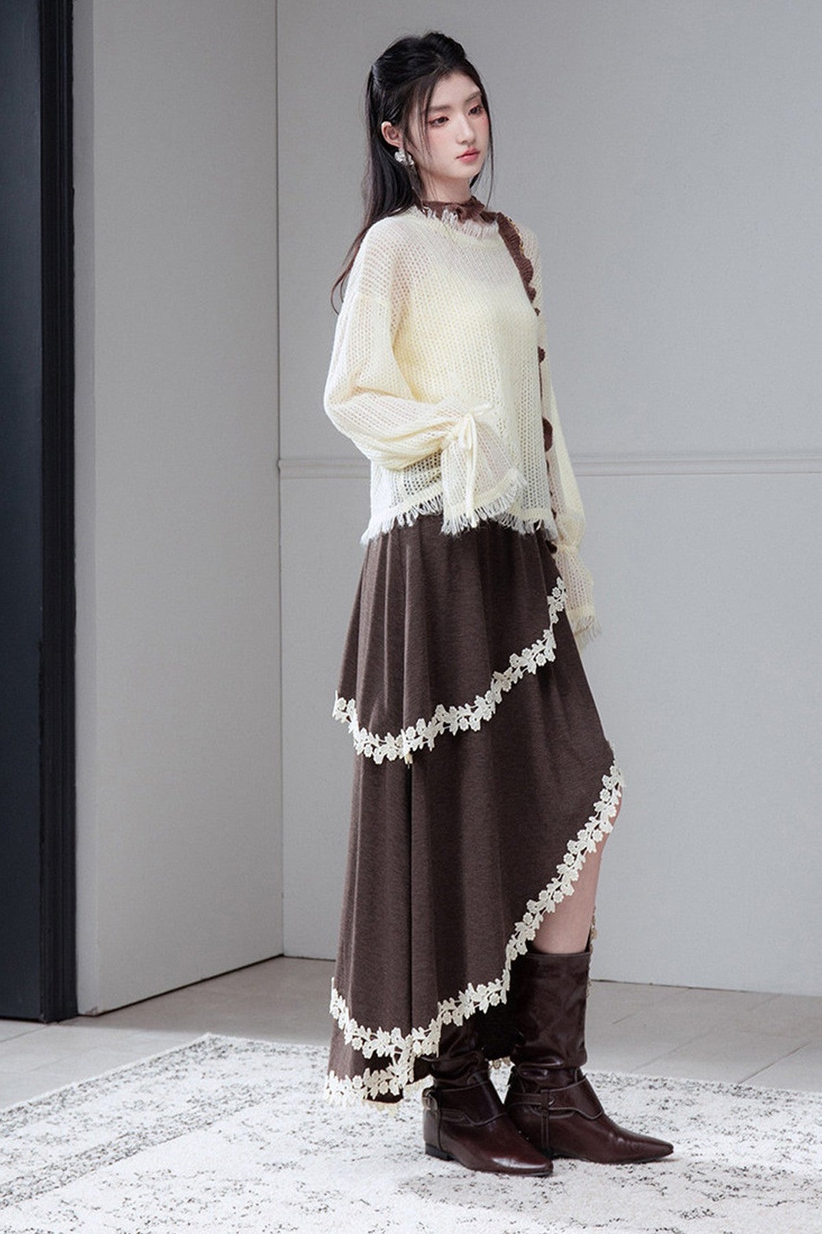Vintage Irregular Lace Trim Skirt