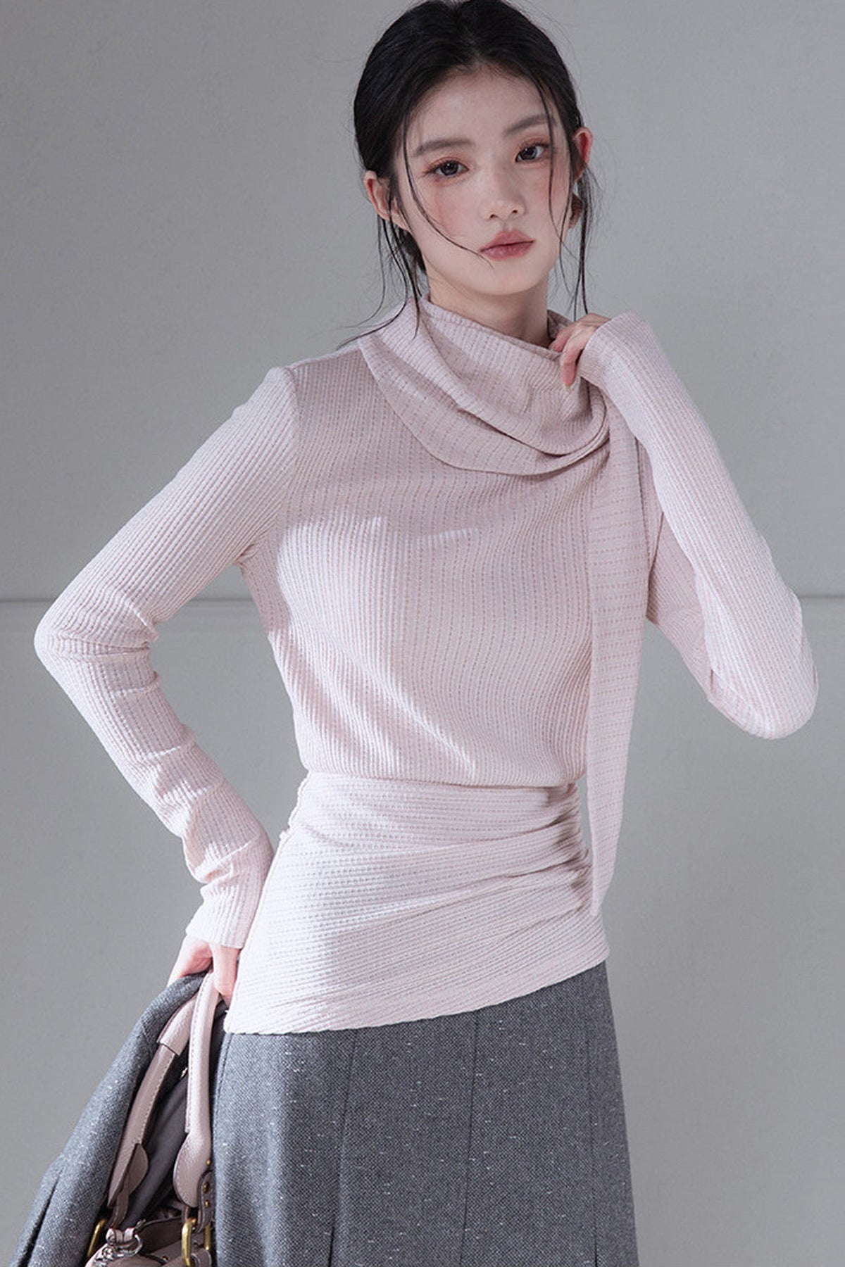 Fine Shimmer Waist-Cinching Base Layer Top and Scarf Set
