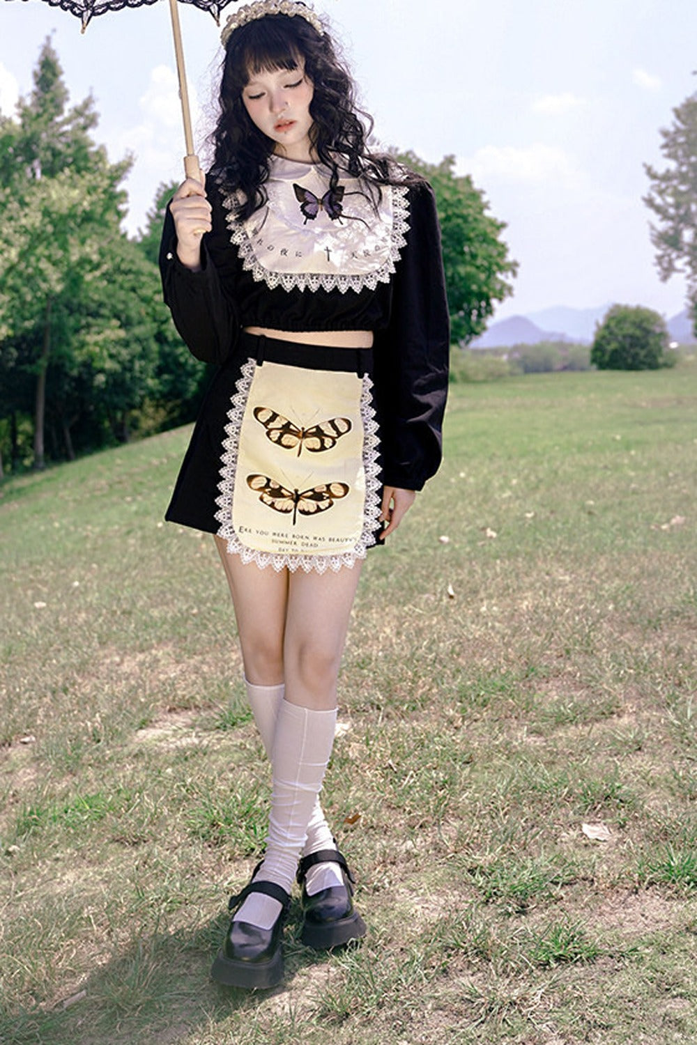 Gonna in pizzo con coniglietto rétro Showa