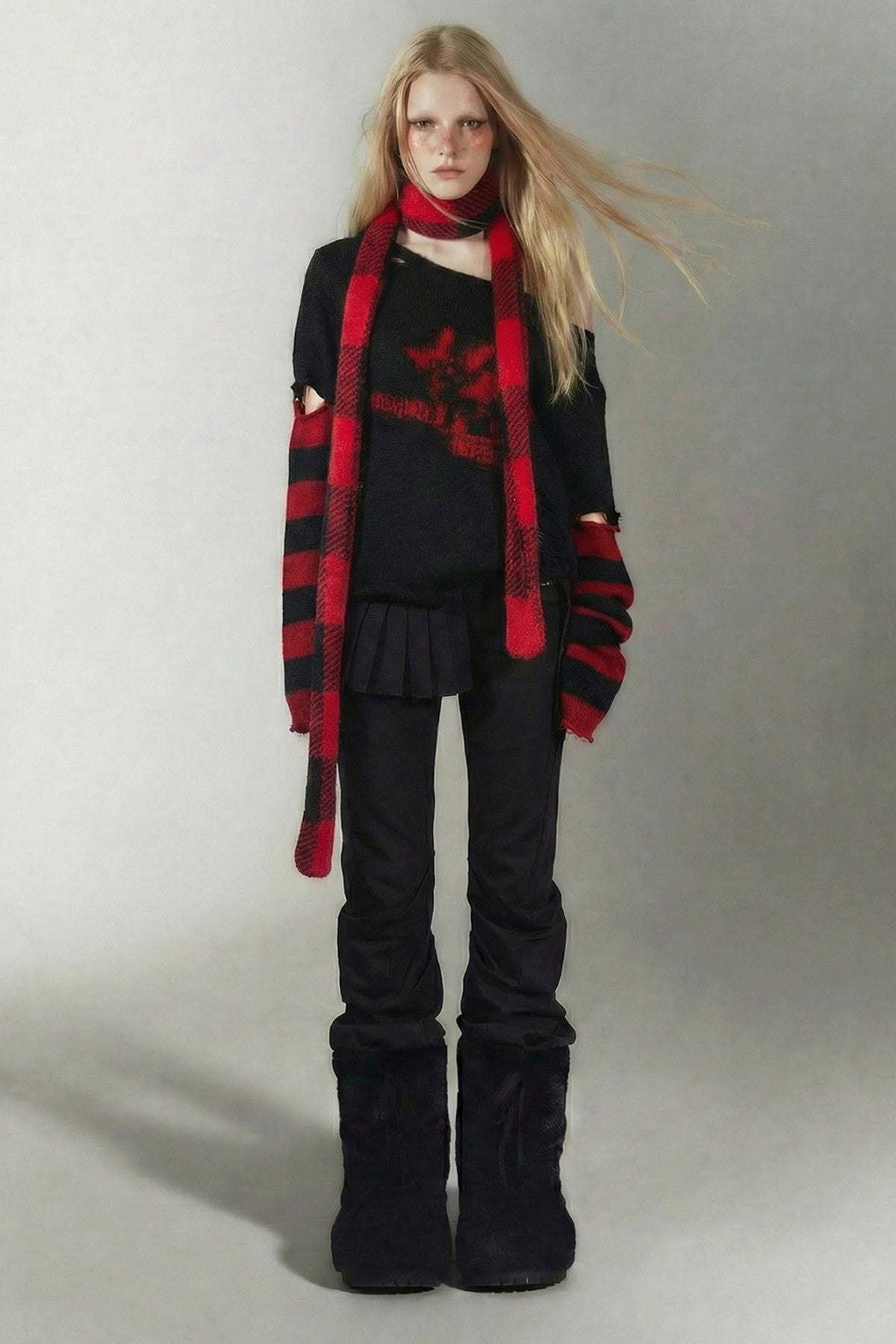 Red Black Batwing Detachable Sleeve Sweater