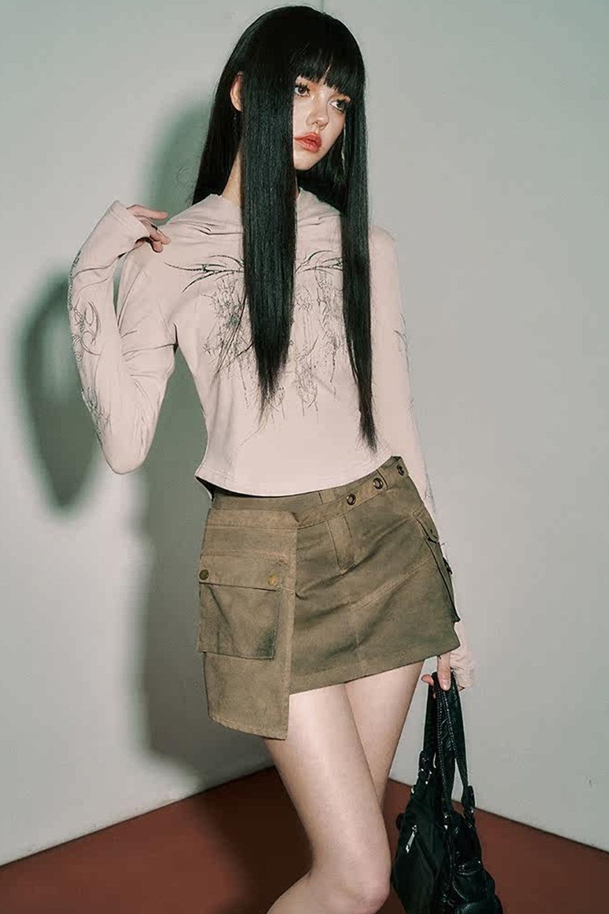 Fitted Long-Sleeved Subculture Hooded T-Shirt