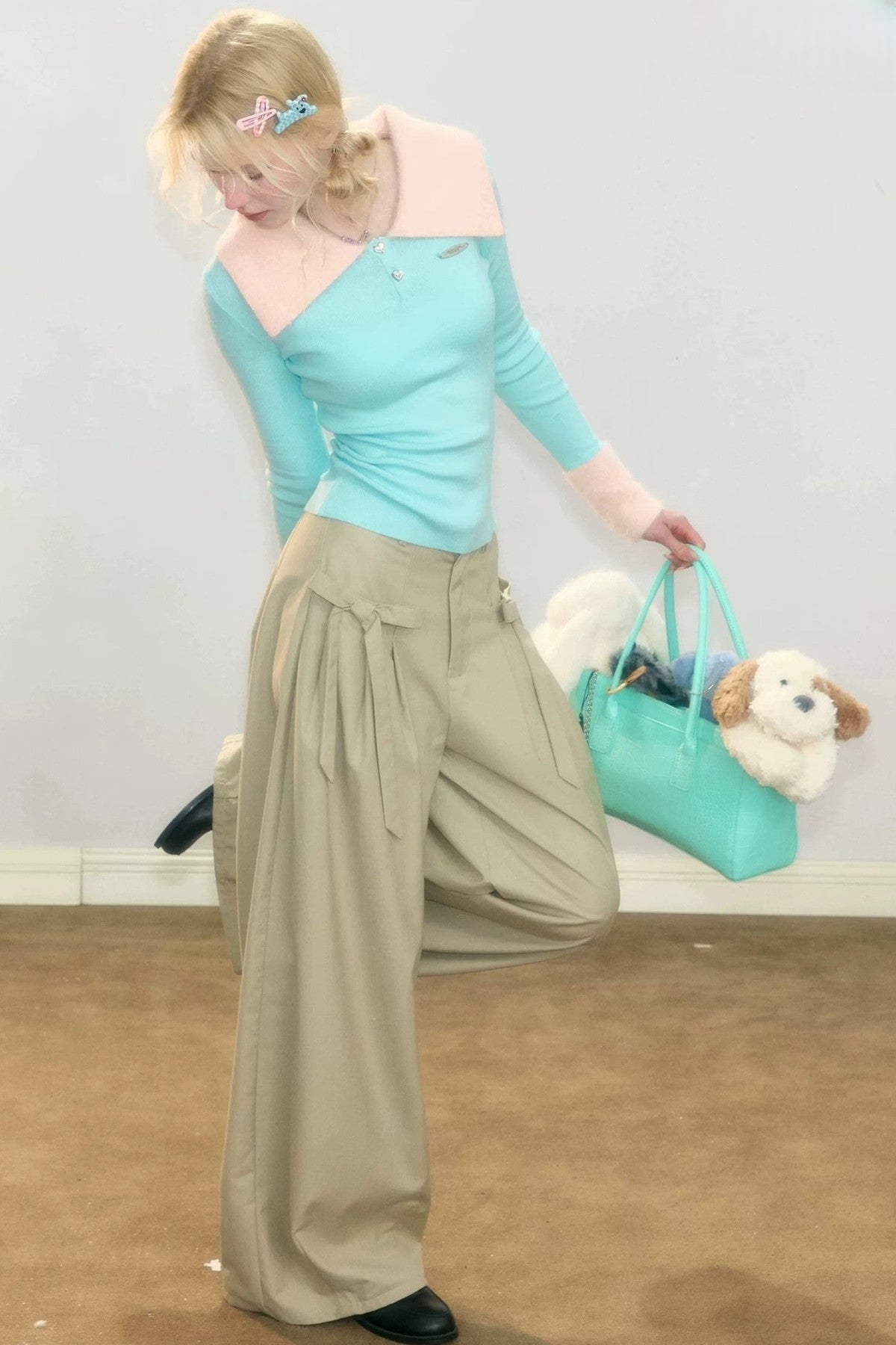Contrasting Color Polo Collar Knit Top