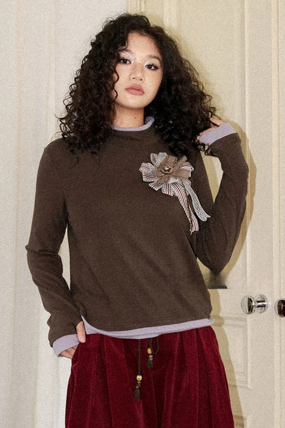 Color-Blocking Half-High Collar Apple T-shirt