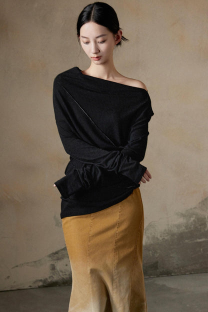 One-Shoulder Long Sleeve Top