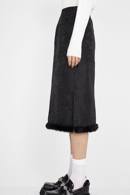 Vintage-Inspired Slimming Skirt