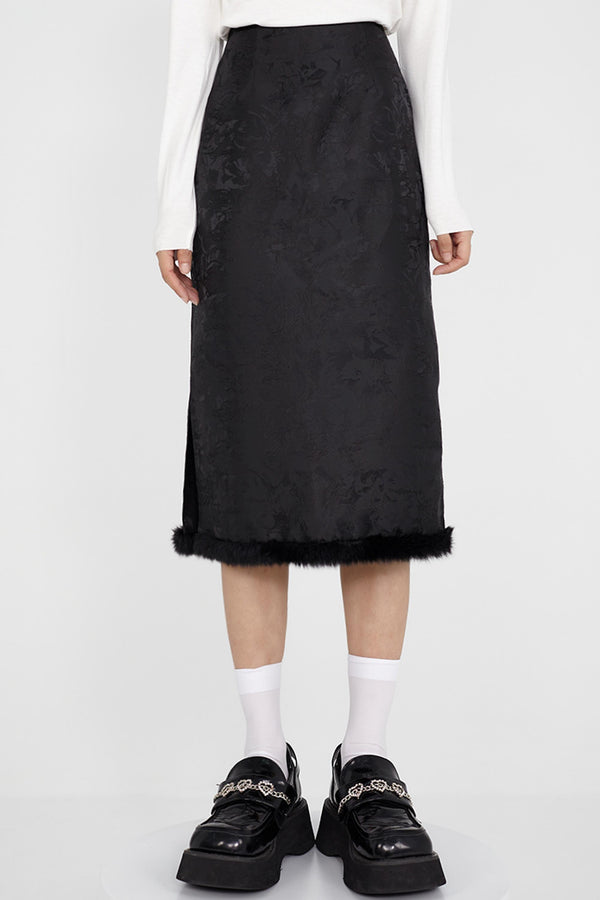 Vintage-Inspired Slimming Skirt