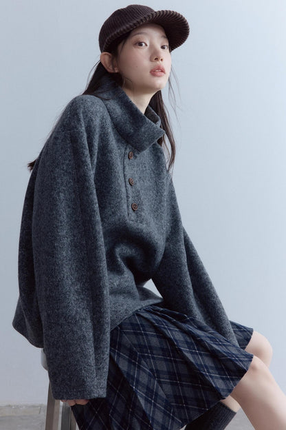 Two-Color Ribbed Knitted Cap