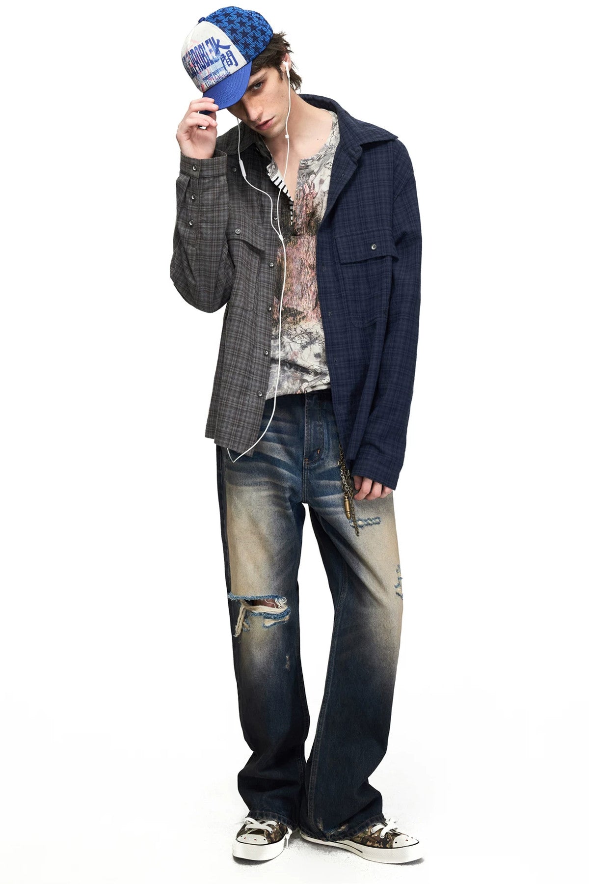 Gradient Washed Distressed Flared Jeans