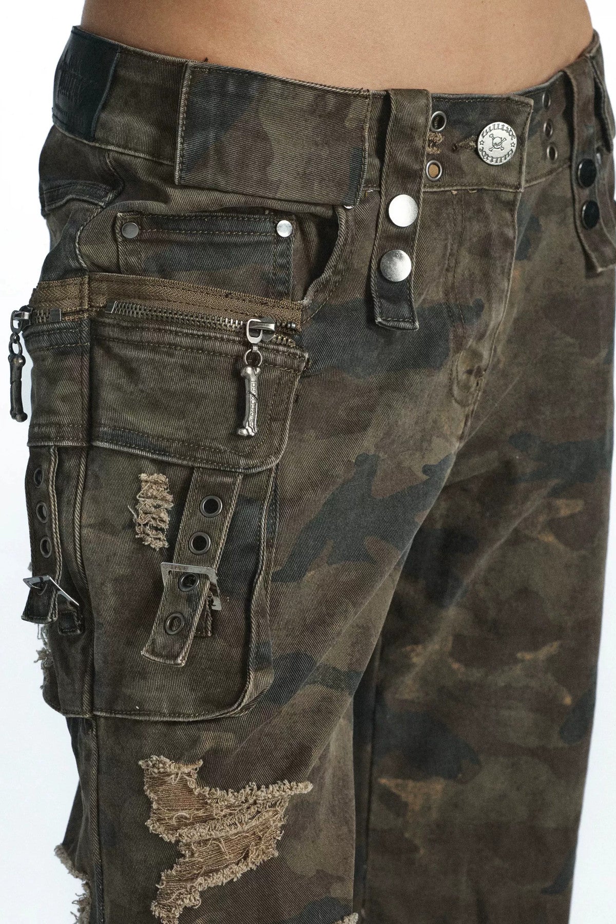 Camouflage Patchwork Multi-Pocket Flared Jeans